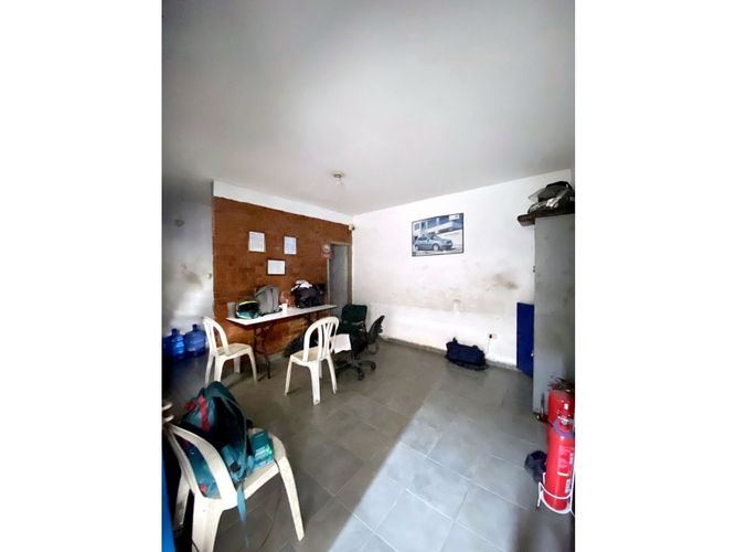 Bodega en venta en Popular, Cali, 530 m² · foto 7 de 10