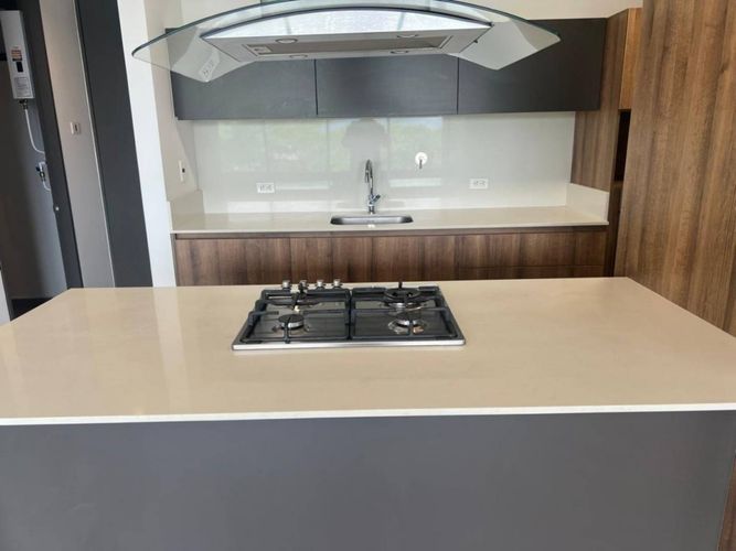 Apartamento de 3 alcobas en venta en San Lucas, Medellín, 147 m² · foto 7 de 24