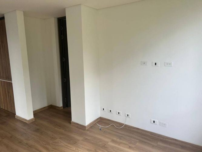 Apartamento de 3 alcobas en venta en San Lucas, Medellín, 147 m² · foto 9 de 24