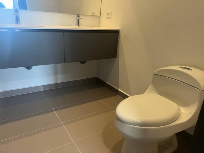 Apartamento de 3 alcobas en venta en San Lucas, Medellín, 147 m² · foto 16 de 24