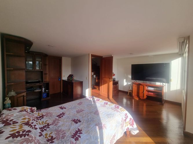 Casa de 4 alcobas en venta en Las Villas, Bogotá, 822 m² · foto 11 de 24