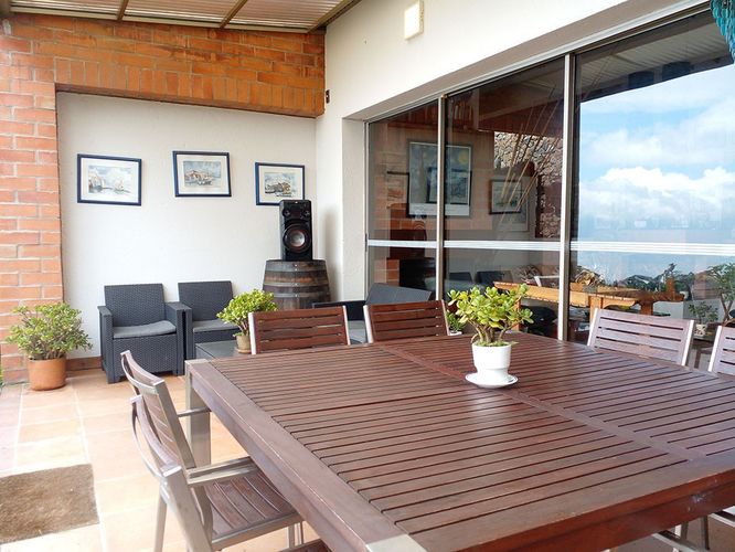 Casa de 5 alcobas en venta en Loma Del Chocho, Envigado, 590 m² · foto 15 de 20
