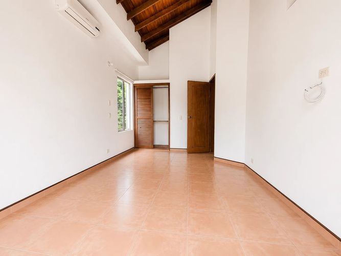 Casa de 5 alcobas en venta en Saman De La Rivera, Villavicencio, 1100 m² · foto 20 de 24