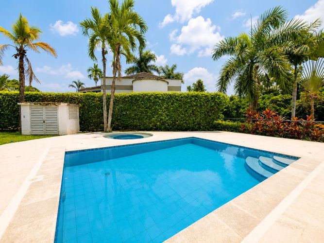 Casa de 5 alcobas en venta en Saman De La Rivera, Villavicencio, 1100 m² · foto 4 de 24
