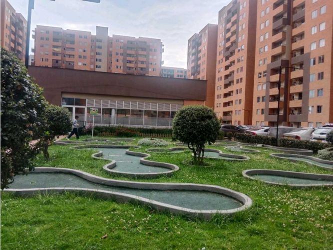 Apartamento de 3 alcobas en arriendo en San Carlos I, Madrid, 57 m² · foto 23 de 24