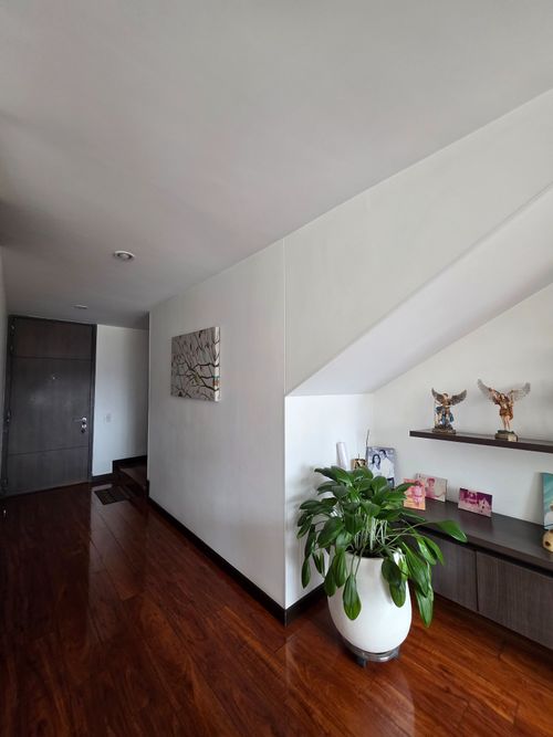 Apartamento de 3 alcobas en venta en La Felicidad, Bogotá, 147 m² · foto 23 de 24