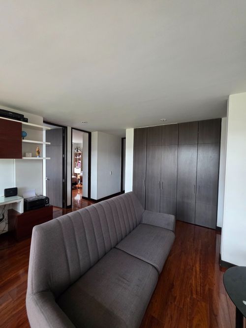 Apartamento de 3 alcobas en venta en La Felicidad, Bogotá, 147 m² · foto 20 de 24