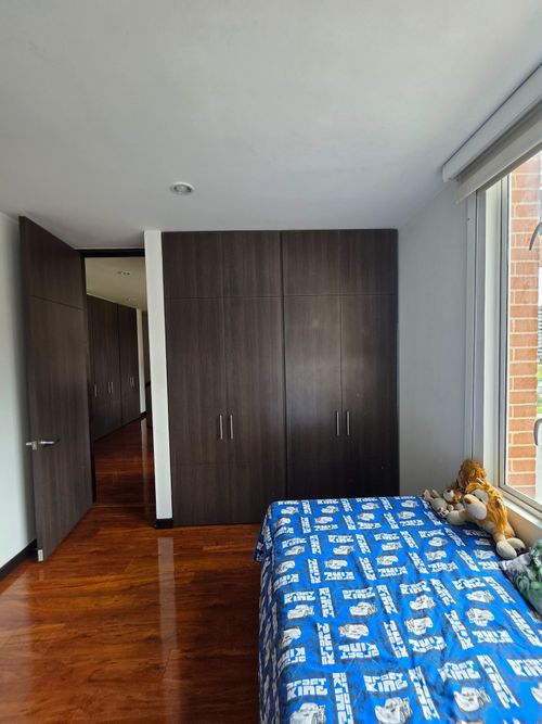 Apartamento de 3 alcobas en venta en La Felicidad, Bogotá, 147 m² · foto 15 de 24