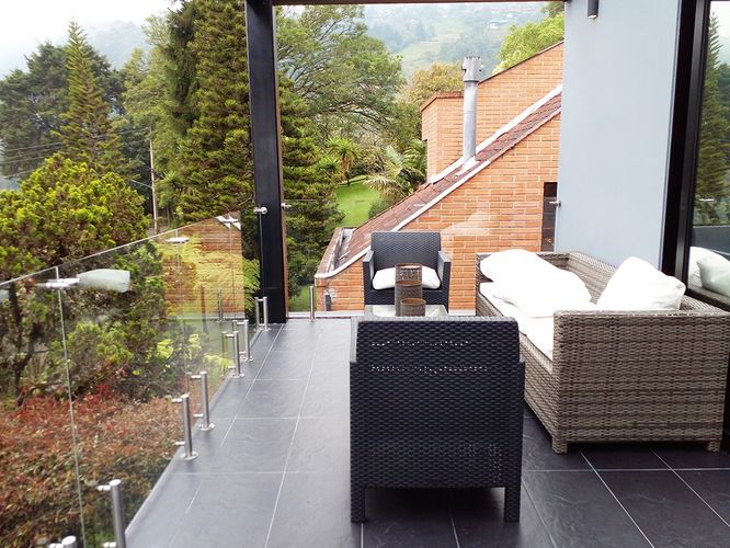 Casa de 4 alcobas en venta en Loma Del Chocho, Envigado, 560 m² · foto 16 de 20