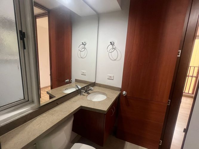 Apartamento de 3 alcobas en venta en La Felicidad, Bogotá, 70 m² · foto 8 de 24