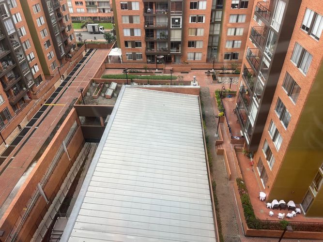 Apartamento de 3 alcobas en venta en La Felicidad, Bogotá, 70 m² · foto 21 de 24