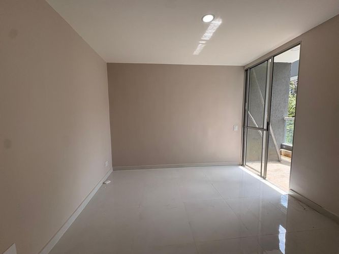 Apartamento de 2 alcobas en arriendo en Monteazul, Sabaneta, 67 m² · foto 10 de 11
