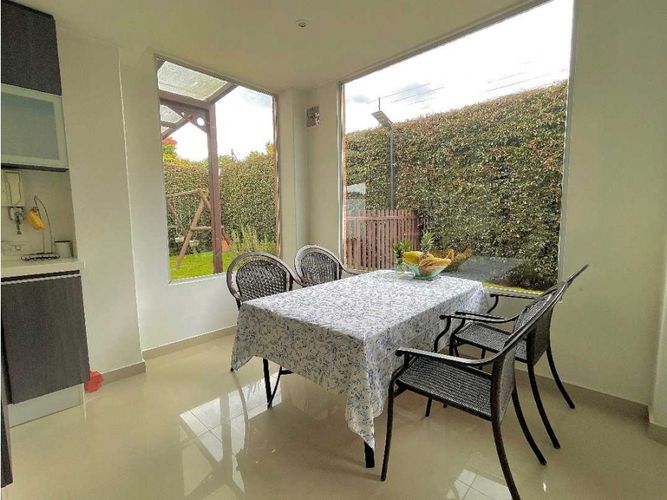 Casa de 5 alcobas en venta en Vereda La Balsa, Chía, 378 m² · foto 9 de 24