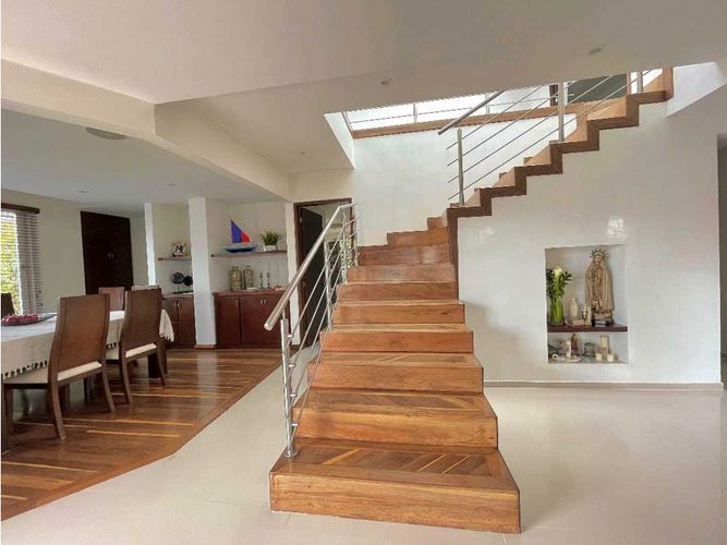 Casa de 5 alcobas en venta en Vereda La Balsa, Chía, 378 m² · foto 11 de 24