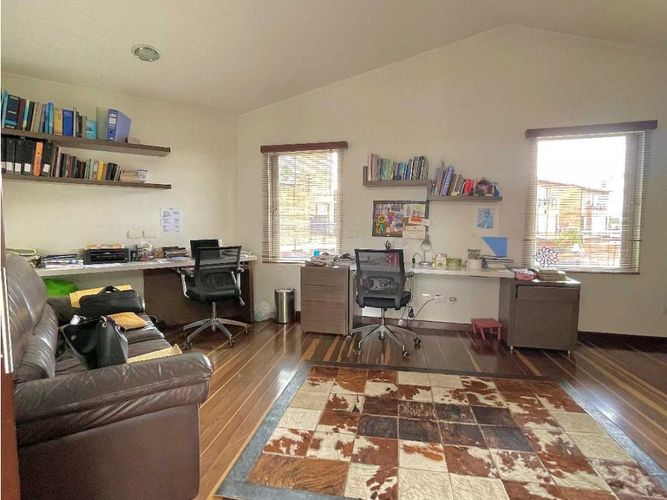 Casa de 5 alcobas en venta en Vereda La Balsa, Chía, 378 m² · foto 13 de 24