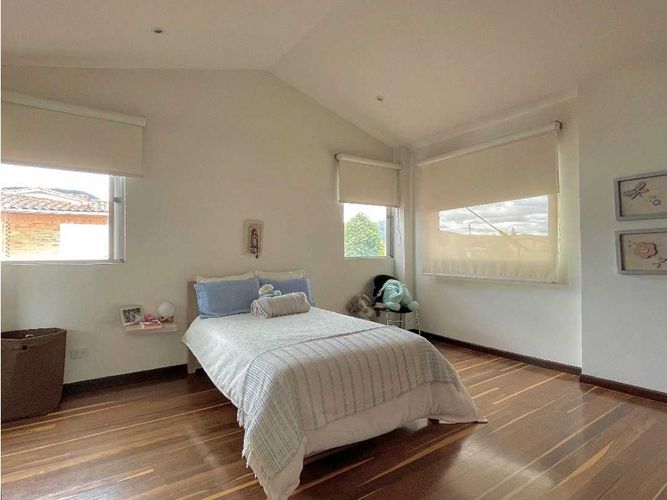 Casa de 5 alcobas en venta en Vereda La Balsa, Chía, 378 m² · foto 22 de 24