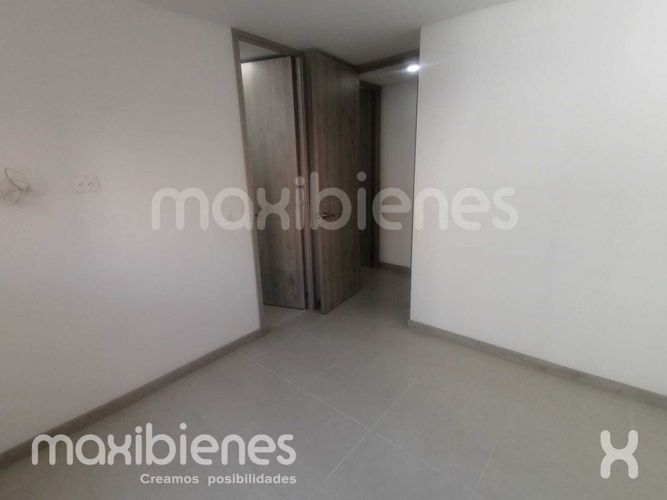 Apartamento de 3 alcobas en arriendo en El Esmeraldal, Itagüí, 75 m² · foto 9 de 18