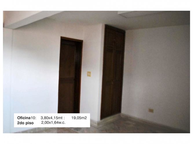 Casa de 6 alcobas en venta en La Flora, Cali, 320 m² · foto 9 de 24
