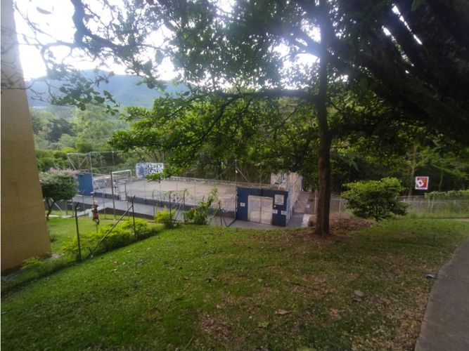 Apartamento de 3 alcobas en venta en Cabecera San Antonio De Prado, Medellín, 62 m² · foto 18 de 20