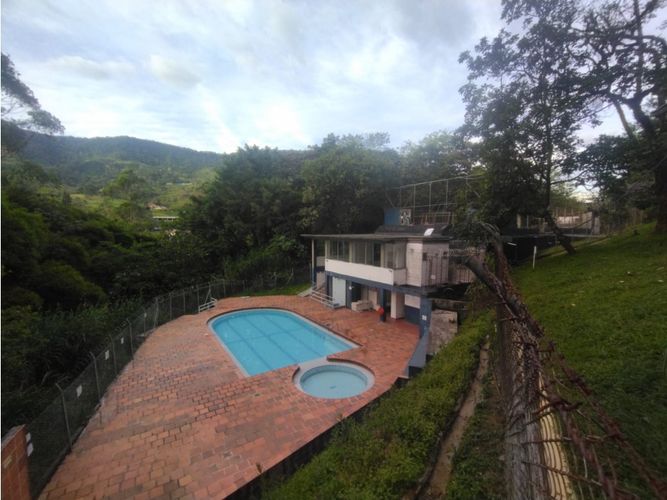 Apartamento de 3 alcobas en venta en Cabecera San Antonio De Prado, Medellín, 62 m² · foto 19 de 20