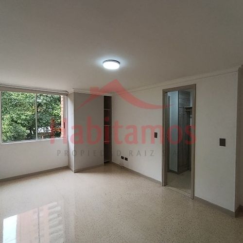 Apartamento en arriendo en Santa Maria De Los Angeles, Medellín · foto 13 de 17