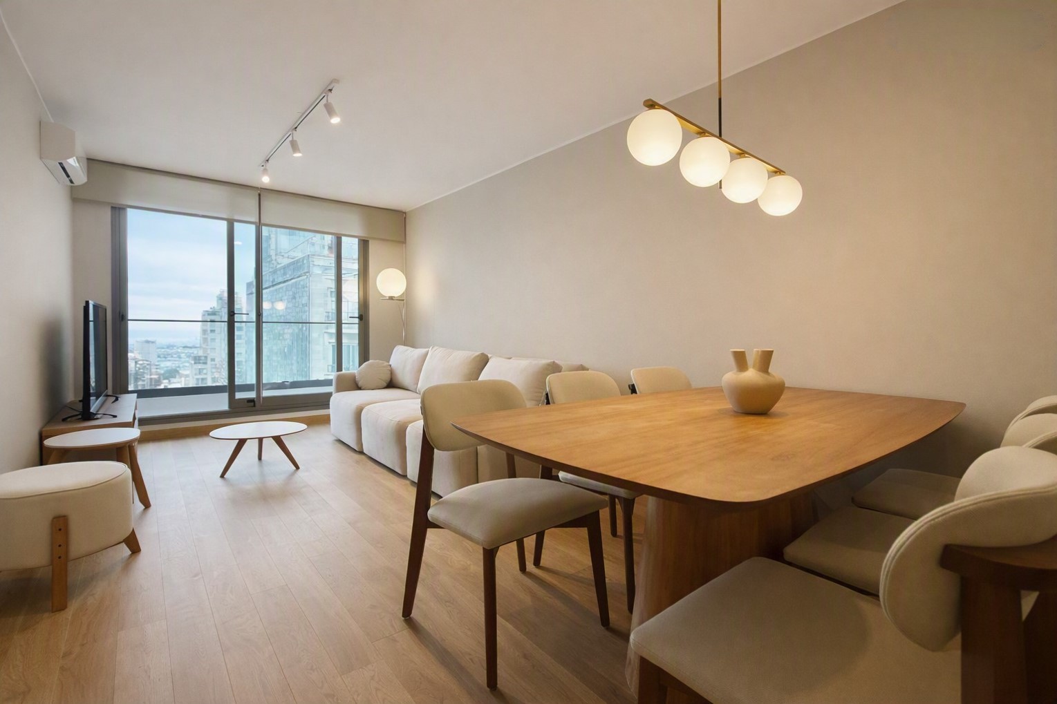 PUNTA CARRETAS – APARTAMENTO EN ALQUILER  DE 2 DORMITORIOS CON GRAN TERRAZA TOTALMENTE EQUIPADO A ESTRENAR
