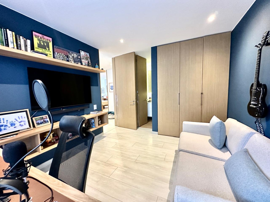 Apartamento en venta en La Carolina, Bogotá · foto 11 de 17