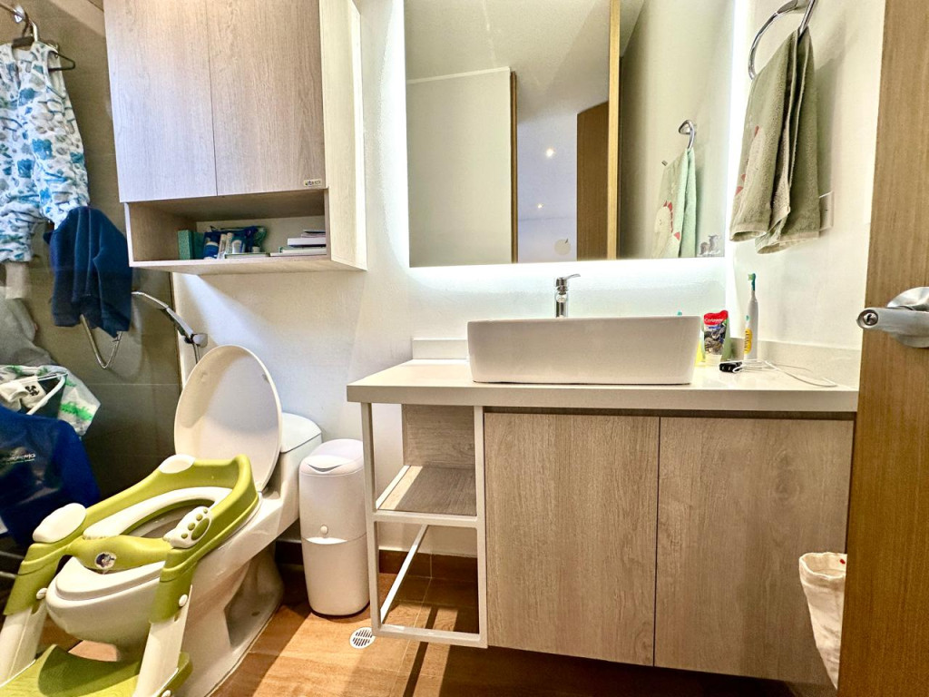 Apartamento en venta en La Carolina, Bogotá · foto 15 de 17
