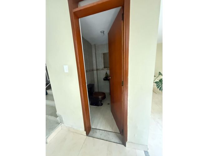 Casa de 4 alcobas en venta en San Fernando Nuevo, Cali, 290 m² · foto 19 de 21