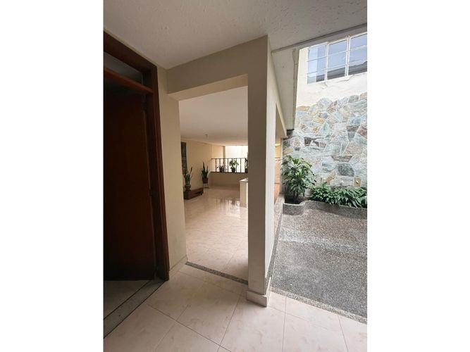 Casa de 4 alcobas en venta en San Fernando Nuevo, Cali, 290 m² · foto 21 de 21