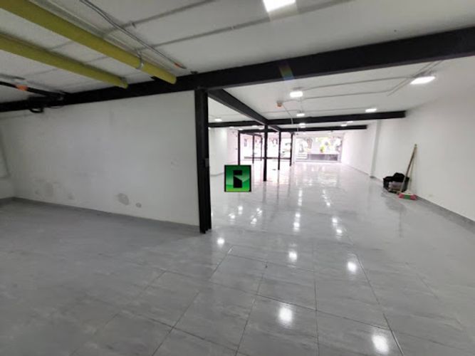 Local en arriendo en Las Acacias, Medellín, 180 m² · foto 6 de 21