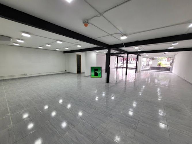 Local en arriendo en Las Acacias, Medellín, 180 m² · foto 13 de 21