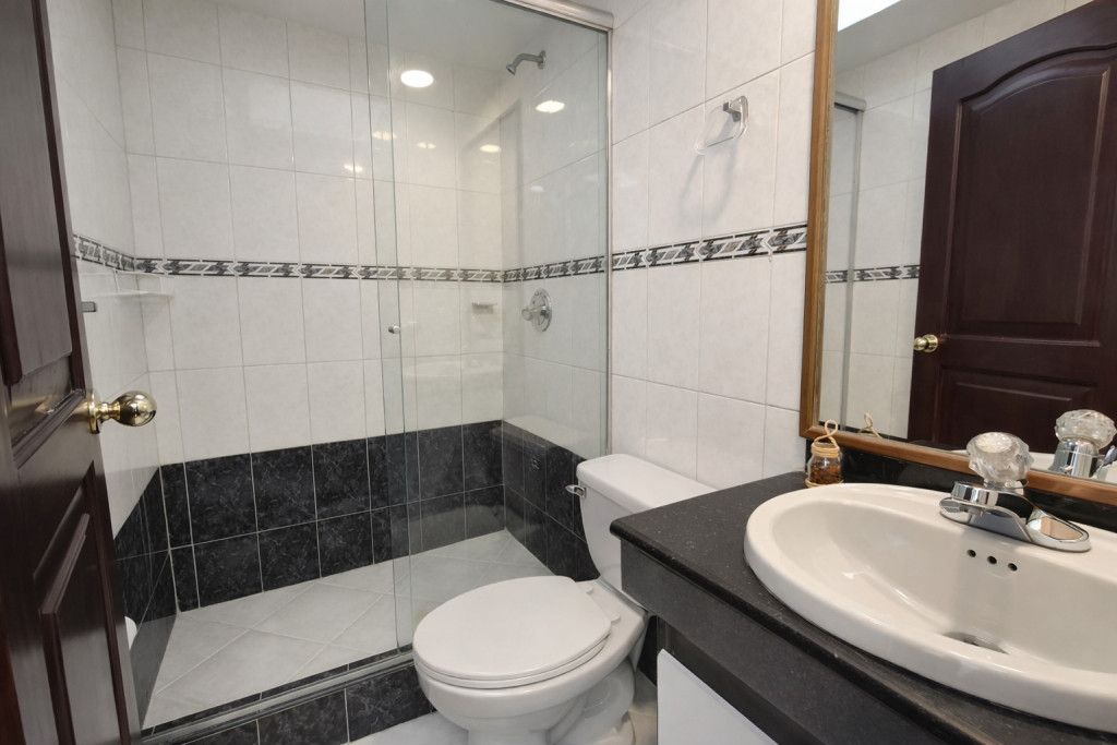 Apartamento en venta en El Batán, Bogotá · foto 6 de 8