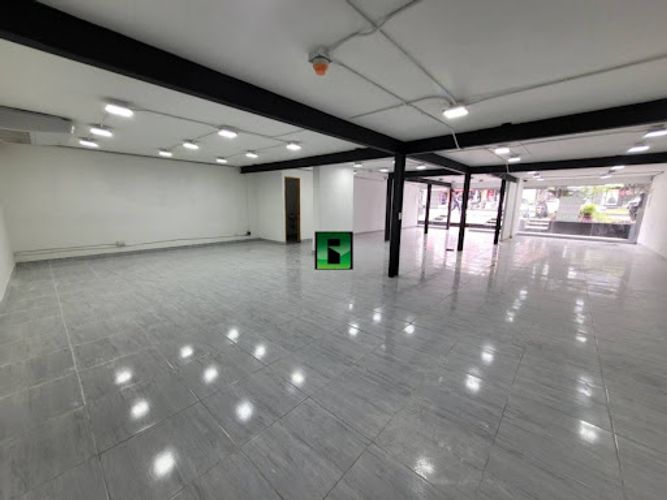 Local en arriendo en Las Acacias, Medellín, 180 m² · foto 17 de 21