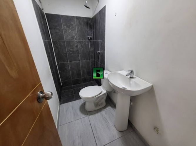 Local en arriendo en Las Acacias, Medellín, 180 m² · foto 21 de 21