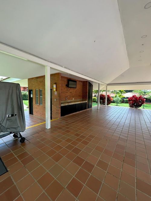 Casa de 5 alcobas en venta en El Castillo, Jamundí, 240 m² · foto 24 de 24