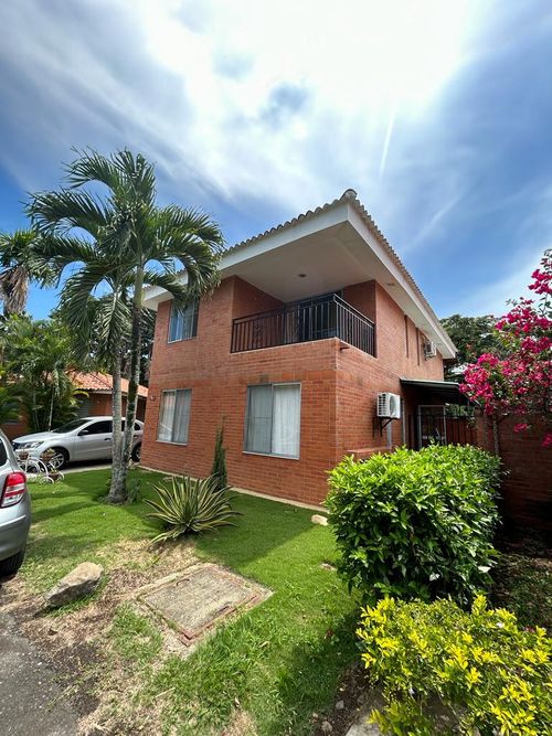 Casa de 5 alcobas en venta en El Castillo, Jamundí, 240 m² · foto 15 de 24
