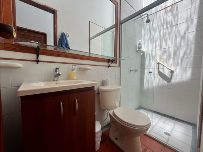 Casa de 3 alcobas en venta en Escobero, Envigado, 160 m² · foto 7 de 17