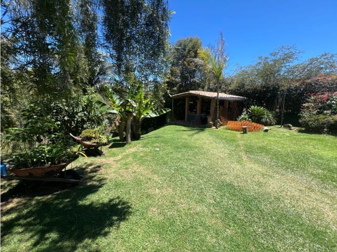 Casa de 3 alcobas en venta en Escobero, Envigado, 160 m² · foto 16 de 17