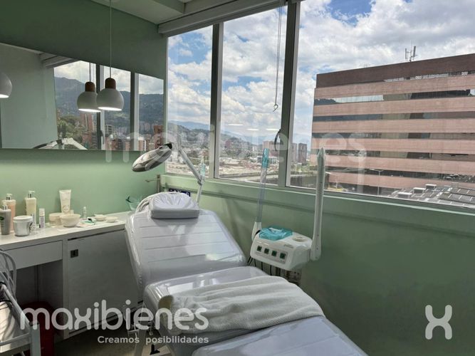 Consultorio en arriendo en Mayorca, Sabaneta, 33 m² · foto 2 de 8