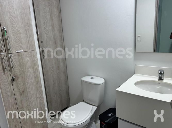 Consultorio en arriendo en Mayorca, Sabaneta, 33 m² · foto 8 de 8