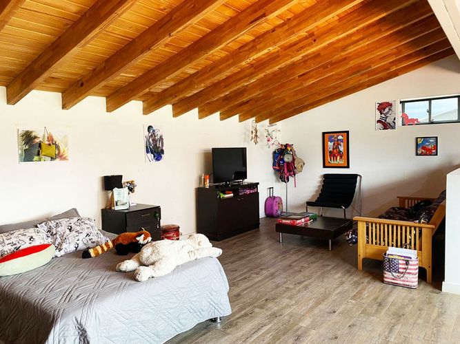 Casa de 3 alcobas en venta en El Porvenir, Rionegro, 223 m² · foto 11 de 13