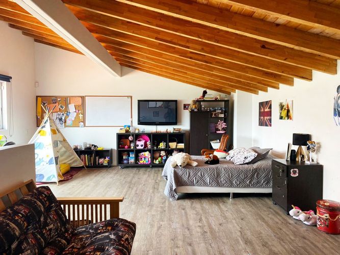 Casa de 3 alcobas en venta en El Porvenir, Rionegro, 223 m² · foto 10 de 13