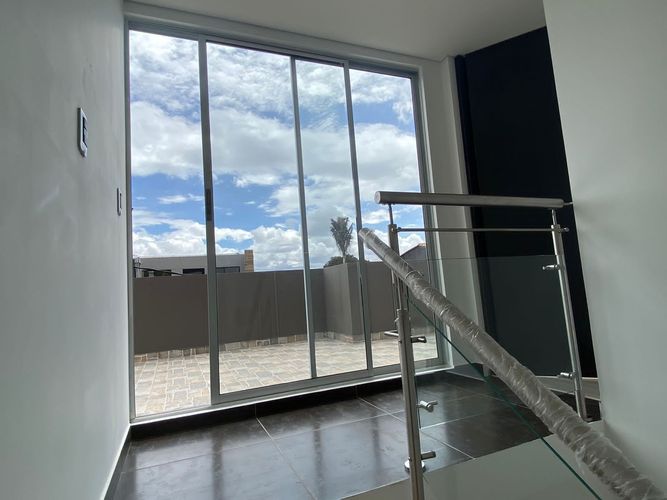 Casa de 4 alcobas en venta en Cota, 145 m² · foto 16 de 24