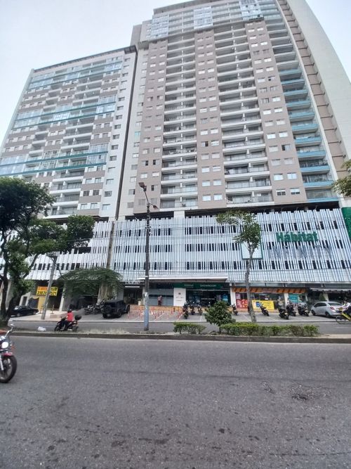 Apartamento de 3 alcobas en venta en Jordan, Ibagué, 86 m² · foto 2 de 24