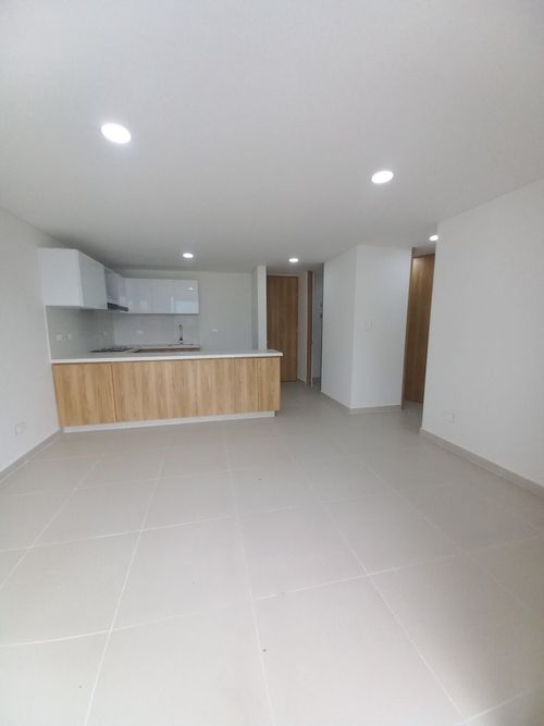 Apartamento de 3 alcobas en venta en Jordan, Ibagué, 86 m² · foto 5 de 24