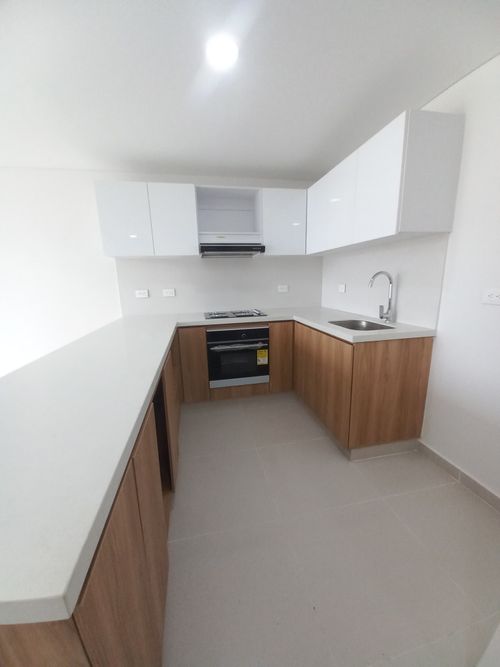 Apartamento de 3 alcobas en venta en Jordan, Ibagué, 86 m² · foto 18 de 24