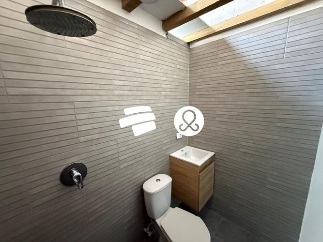 Casa de 2 alcobas en venta en Villa Flora, Medellín, 36 m² · foto 12 de 15