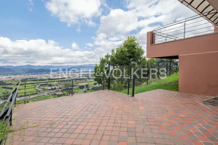 Casa de 4 alcobas en venta en Yerbabuena, Chía, 482 m² · foto 14 de 16
