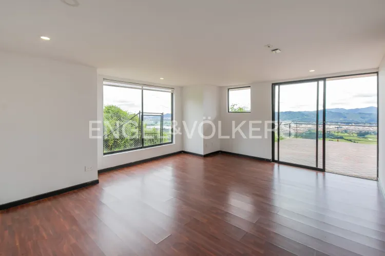 Casa de 4 alcobas en venta en Yerbabuena, Chía, 482 m² · foto 13 de 16